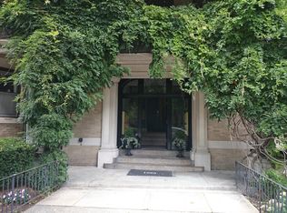 1080 Beacon St APT 1D, Brookline, MA 02446