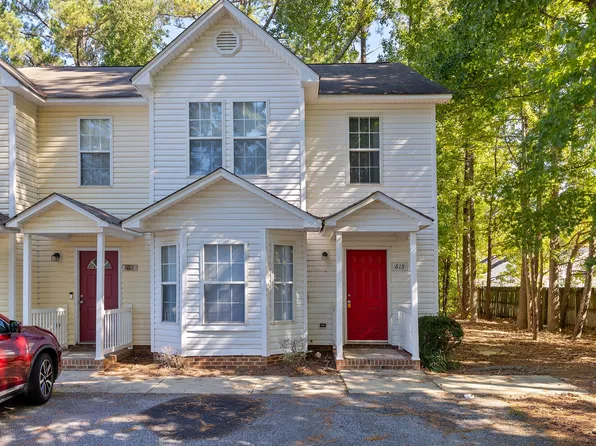 615 Moore St, Clayton, NC 27520