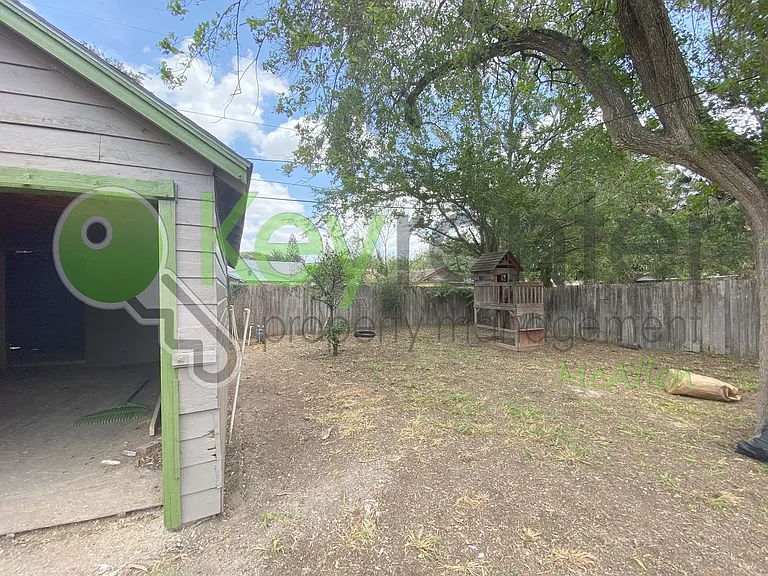 1016 Laurel Ave — Photo 40