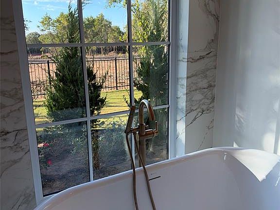 4th image of 13209 Pennington Way