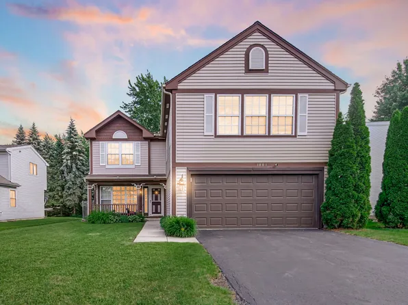 1001 Martingale Ln, Round Lake Beach, IL 60073