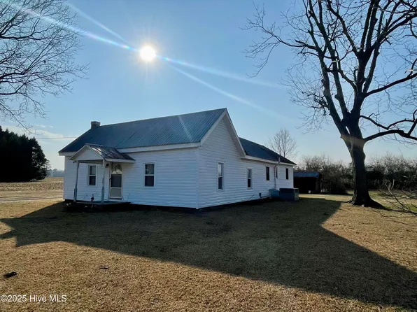 1095 Harrell Street, Williamston, NC 27892