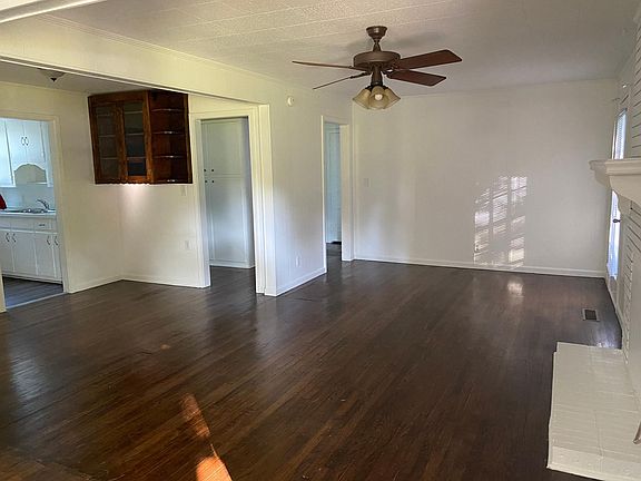 Huge family room with hardwood floors