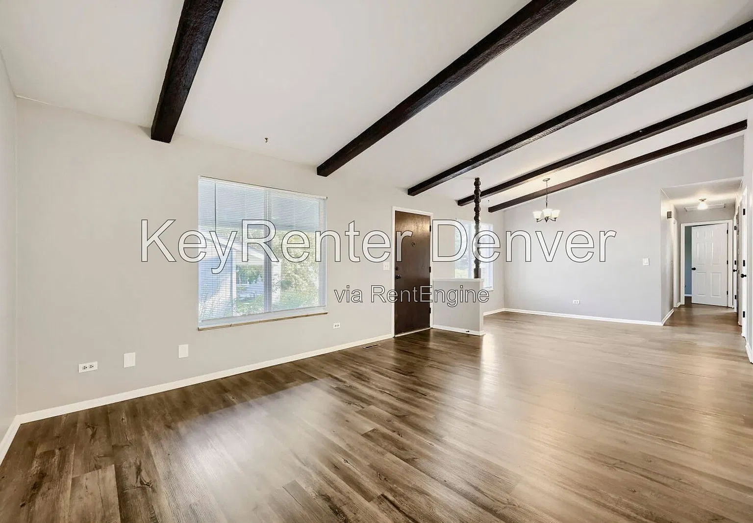 3 bed, 2.0 bath, 1128 sqft, $2,150 — Photo 4