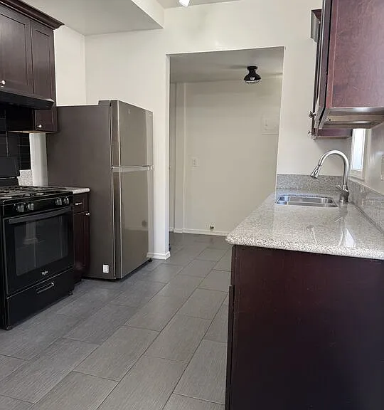 3965 Brighton Ave #1/4 — Photo 8