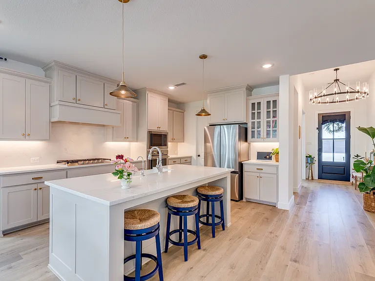 3112 Blake Dr — Photo 4