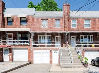 2449 Fish Ave, Bronx, NY 10469
