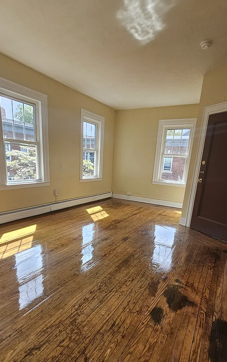 Building Photo - 206 Sherman Ave #OB1