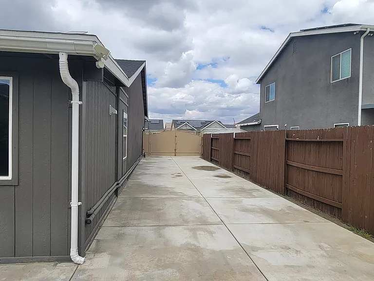 6003 Glen Rose Ave — Photo 18