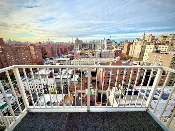 340 East 23rd Street image 18 of 24