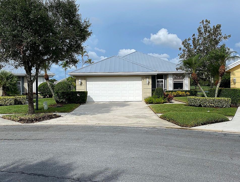 1st image of 2622 SW Prospect Pl