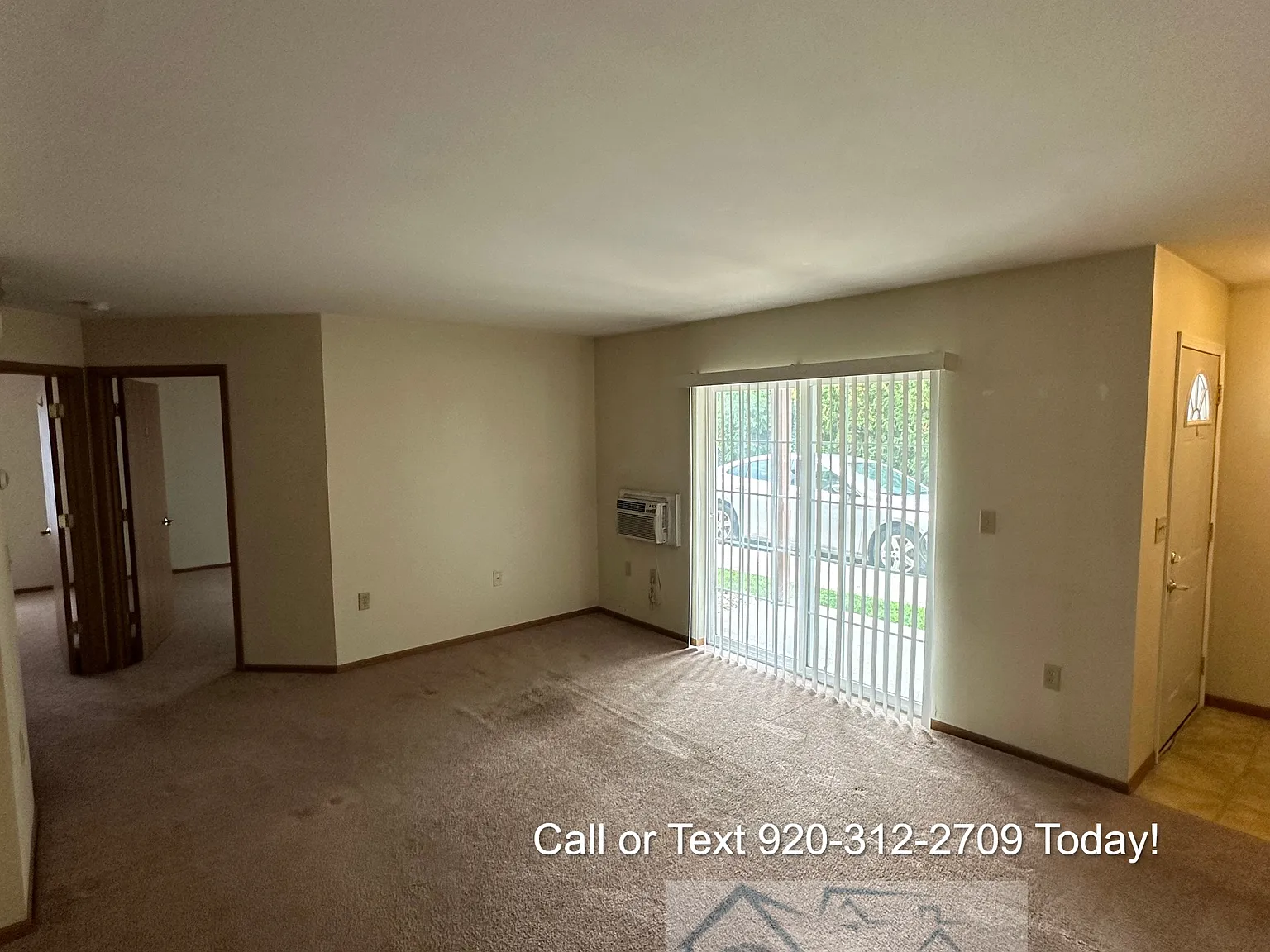1750 Robin Ave, Oshkosh - 4 — Photo 1
