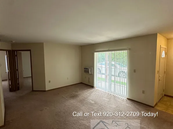 1750 Robin Ave, Oshkosh, WI
