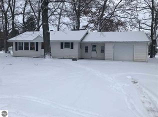 6405 W Randall Rd, Lake City, MI 49651