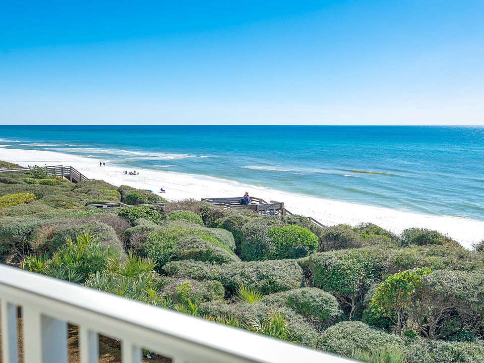 2nd image of 3768 E County Highway 30a Unit 306