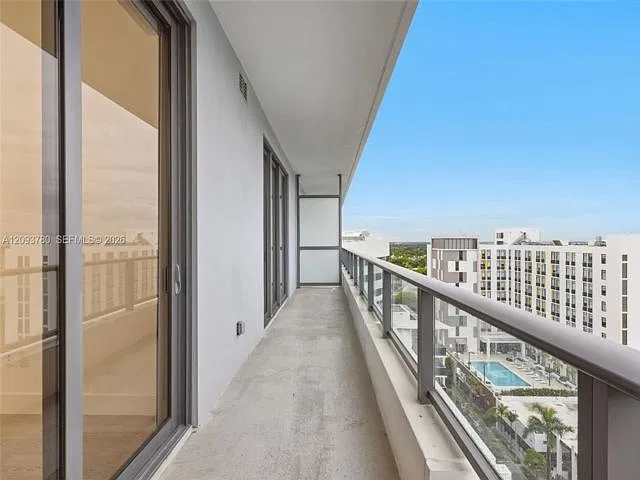 2 bed, 2.0 bath, $5,450 — Photo 3