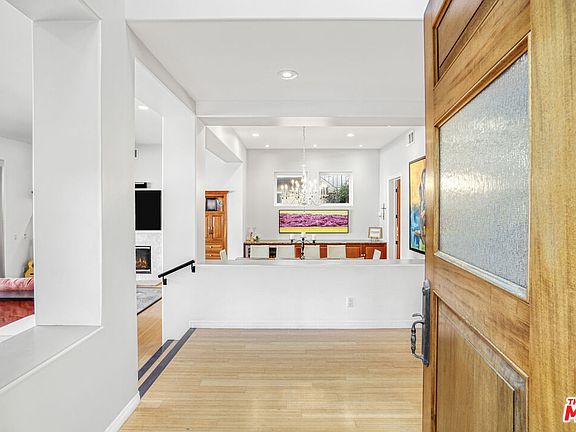 5th image of 3705 Esplanade