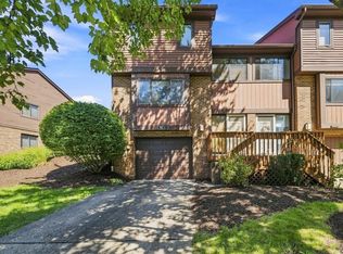 701 Forest Edge Ct, Wexford, PA 15090