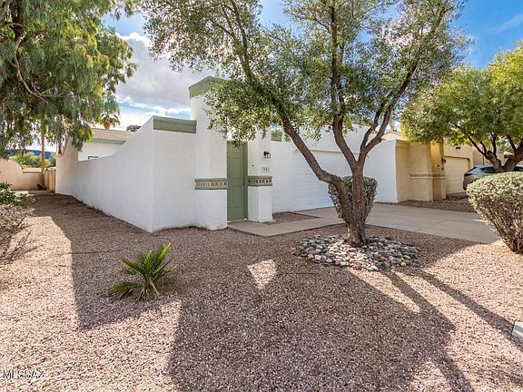 3rd image of 3001 W Avenida Destino