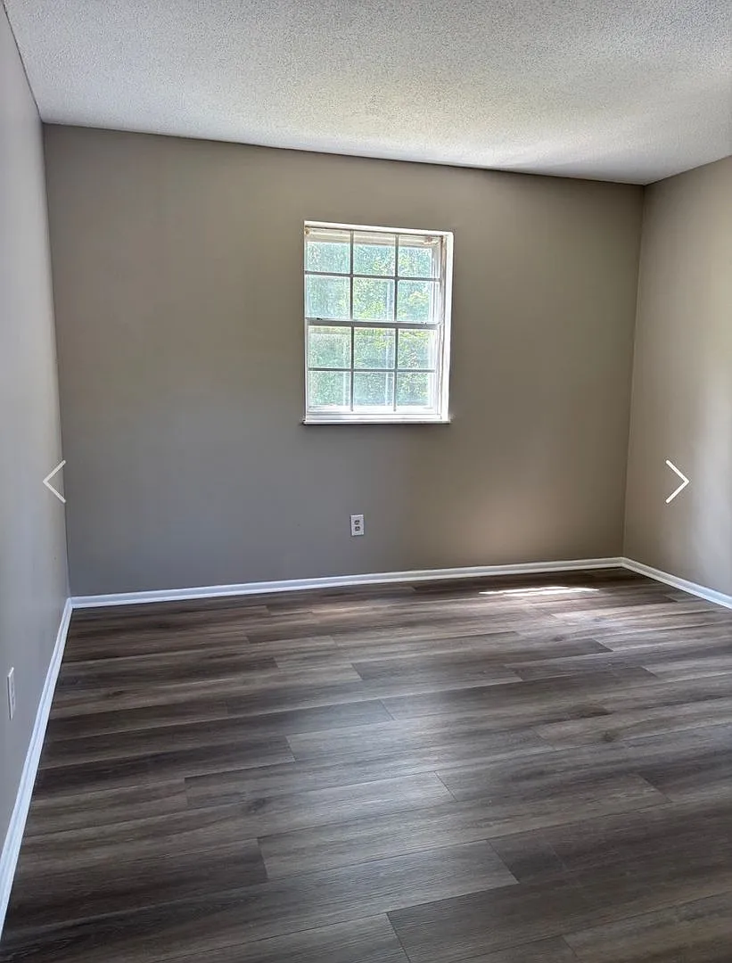 Three Bedroom Home in Chattanooga TN — Photo 3