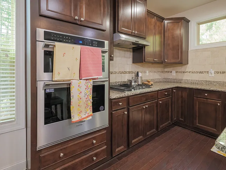 411 Alamosa Pl — Photo 13