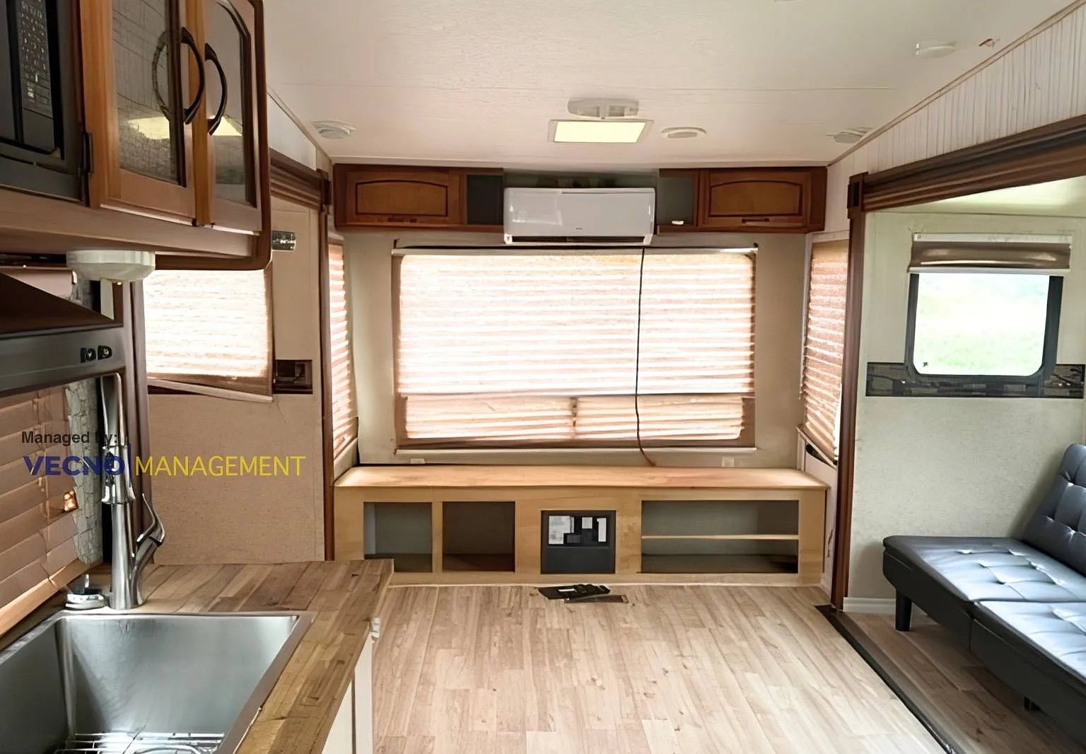 1 bed, 1.0 bath, 400 sqft, $750 — Photo 1