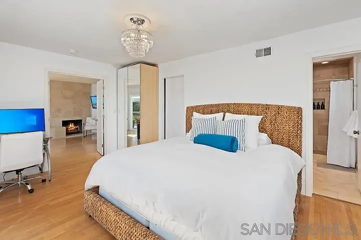 3625 Kingsley St #3625 — Photo 35