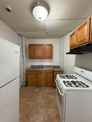 280 Verona Ave #V5 Photo 1