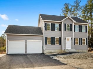 606 School St, Winchendon, MA 01475