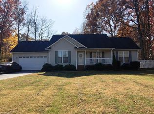 157 Mustang Dr, Thomasville, NC 27360