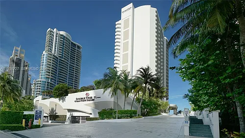 17375 Collins Ave #2304 Photo 1