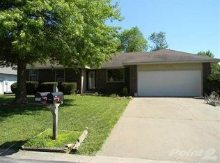 3238 W Roxbury St, Springfield, MO 65807