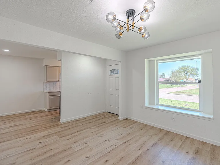 3538 Cork Dr — Photo 17