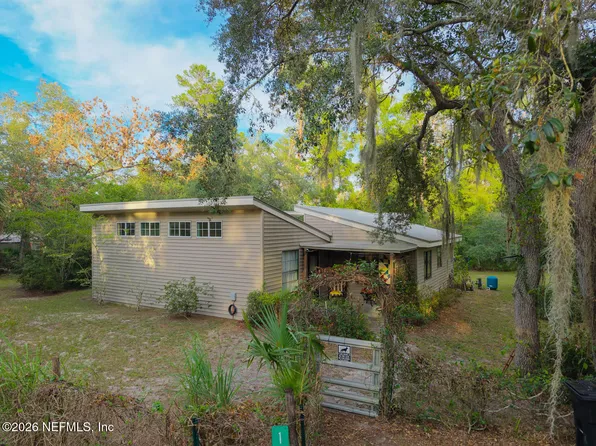 112 PENNSYLVANIA AVE Avenue, Satsuma, FL 32189