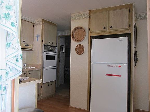 3rd image of 134 Lakeview Dr #662