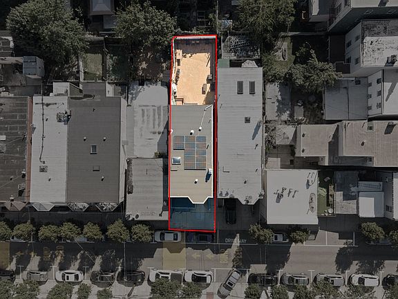4th image of 517 Monastery Pl