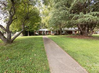 208 Victoria Cir, Kings Mountain, NC 28086