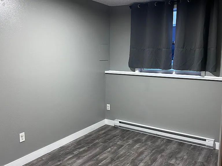 107 Maple St #103 — Photo 9