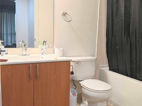 4th image of 2325 Central Park Dr #401