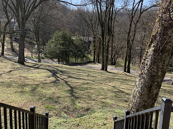 3rd image of 6576 Sunny Side Ct