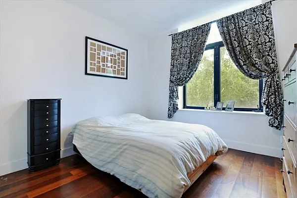Rented by Corcoran | media 2