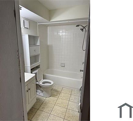 2nd image of 8312 Oak Leaf Dr APT 1102