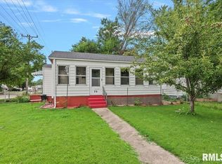 70 Bonnie Ct, Springfield, IL 62704