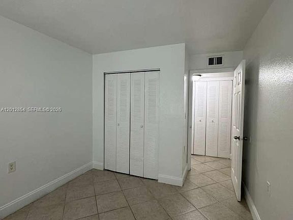5th image of 1201 Lake Victoria Dr APT V