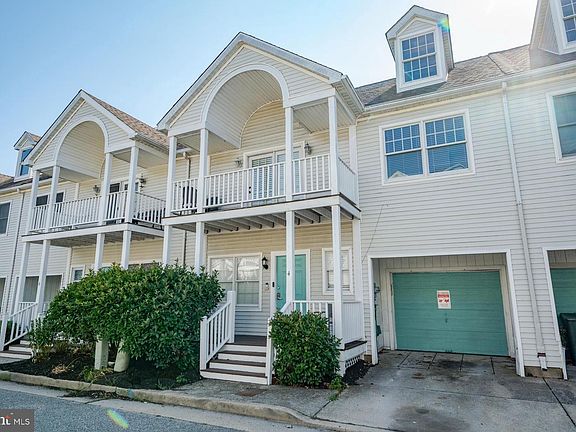 2nd image of 4 Windjammer Ct
