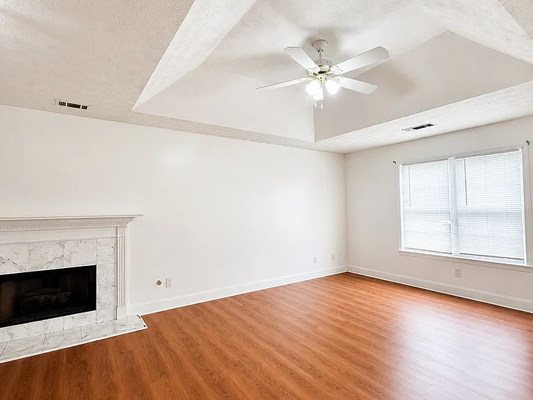 120 Oak Vista Ct — Photo 16