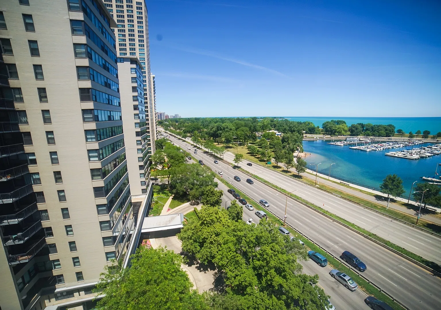 Studio, 650 sqft, $1,850 — Photo 4