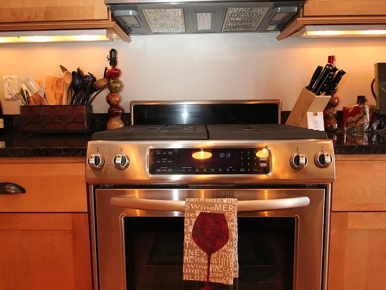 10 Edge Ct #10C — Photo 8