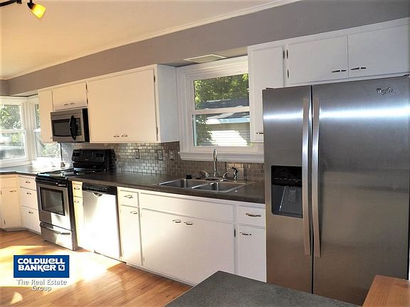 Stainless appliances included