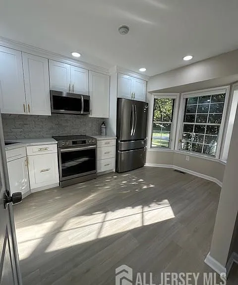 1 John Adams Ct #B — Photo 6